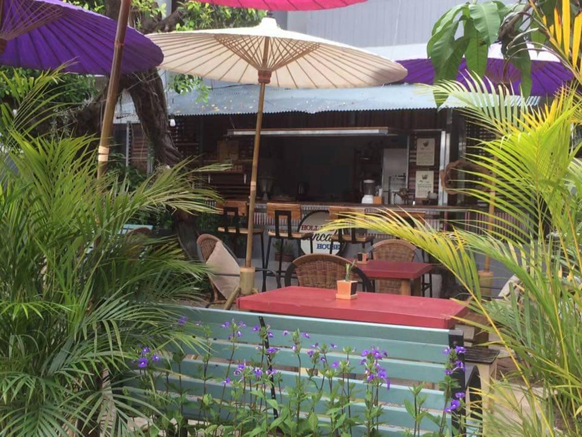 Hostel 999 Triplenine Chiangmai Chiang Mai Exterior foto