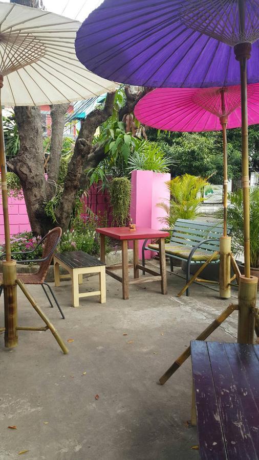 Hostel 999 Triplenine Chiangmai Chiang Mai Exterior foto
